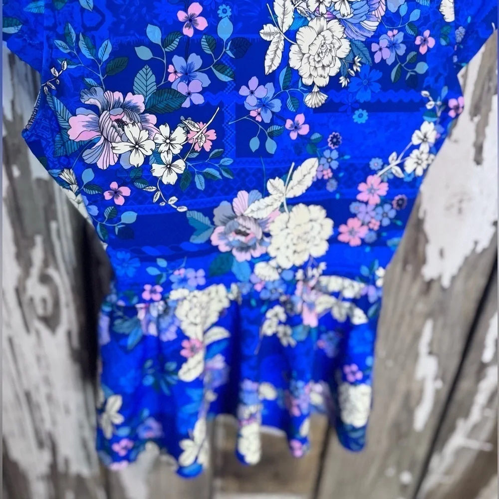 Johnny Was Blue Dove Tankini Top Only Size XS NWT